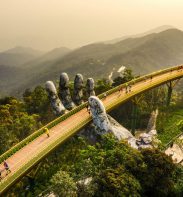 cầu vàng bà nà