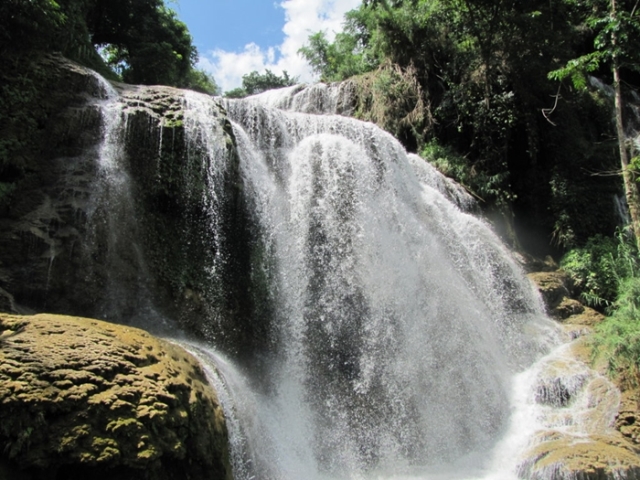 thac tac tinh lai chau